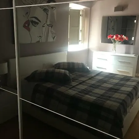 Attico Molto Luminoso Viareggio